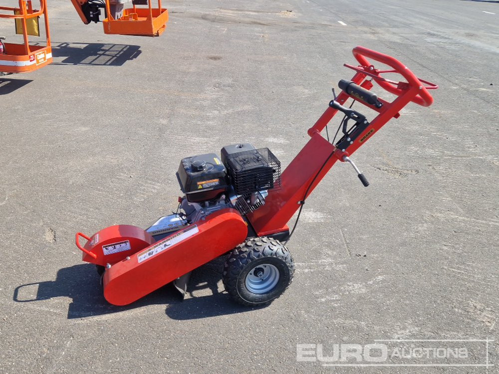 Unused Walk Behind Stump Grinder - Taietor de cioturi: Foto 2 Unused Walk Behind Stump Grinder - Taietor de cioturi: Foto 2