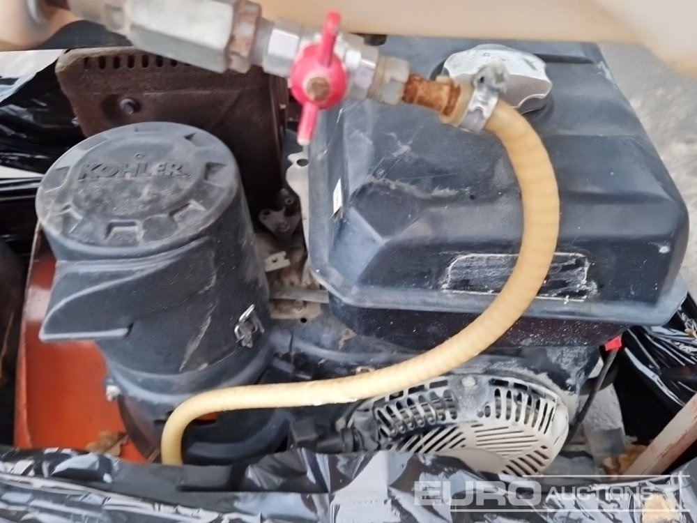 Walk Behind Asphalt Saw - Utilaje pentru frezare: Foto 5 Walk Behind Asphalt Saw - Utilaje pentru frezare: Foto 5