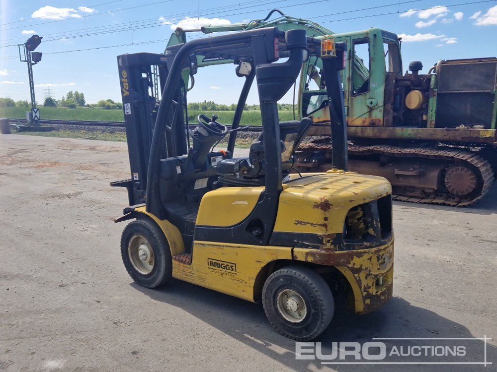 Yale GDP25VXE - Motostivuitor: Foto 3 Yale GDP25VXE - Motostivuitor: Foto 3