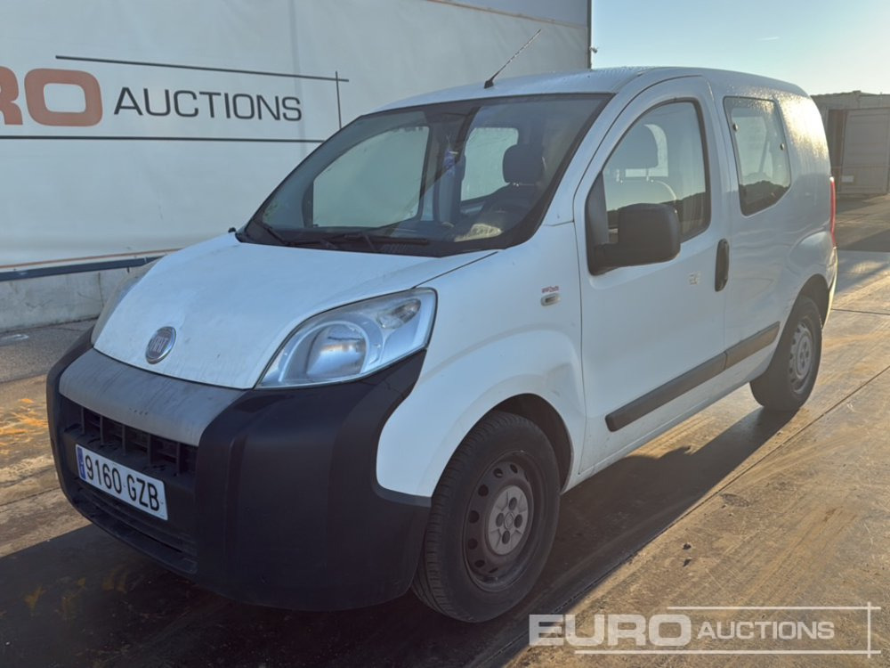 2010 Fiat Fiorino - Autoutilitară compactă, Autoutilitară cabină dublă: Foto 1 2010 Fiat Fiorino - Autoutilitară compactă, Autoutilitară cabină dublă: Foto 1