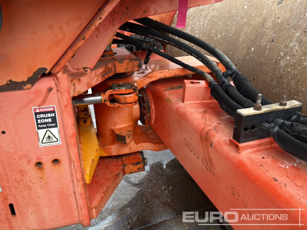 Cilindru compactor 2011 CAT CS74: Foto 19