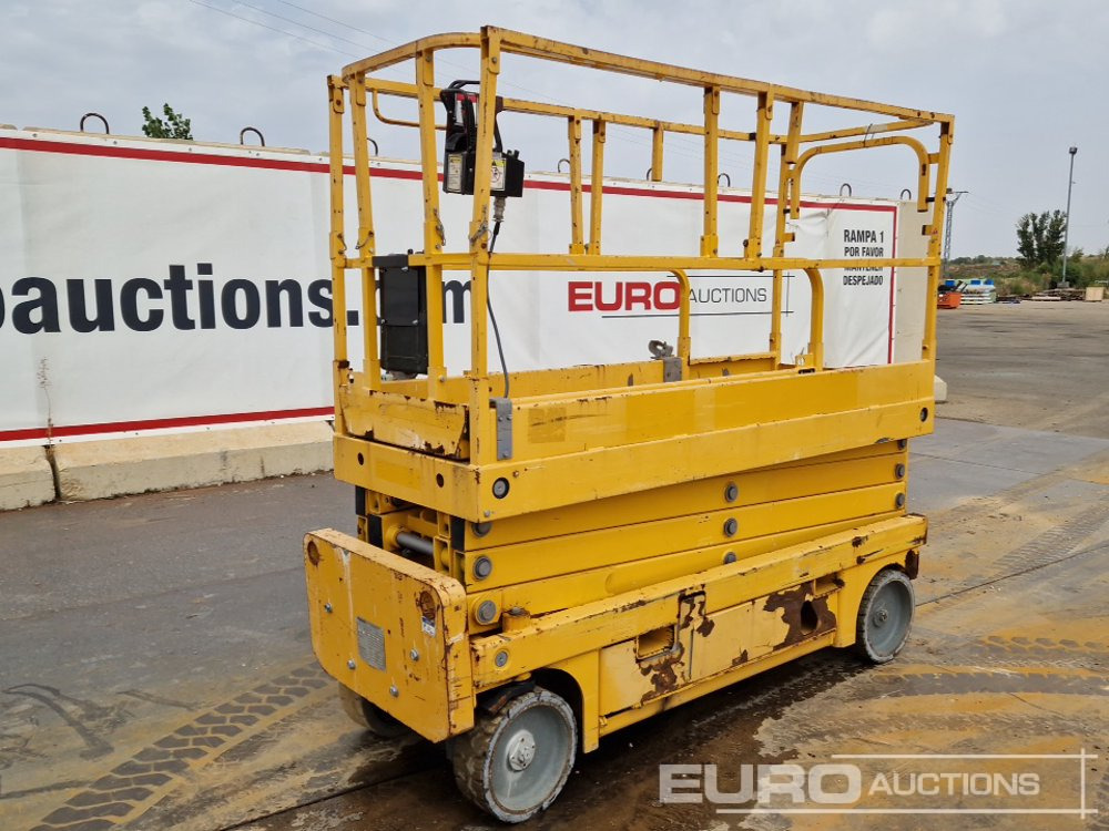 2016 Haulotte COMPACT 10N.1 - Autopropulsată platformă: Foto 2 2016 Haulotte COMPACT 10N.1 - Autopropulsată platformă: Foto 2