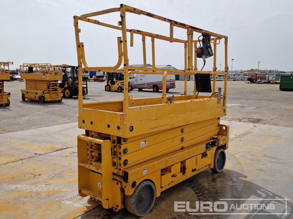 2016 Haulotte COMPACT 10N.1 - Autopropulsată platformă: Foto 5 2016 Haulotte COMPACT 10N.1 - Autopropulsată platformă: Foto 5
