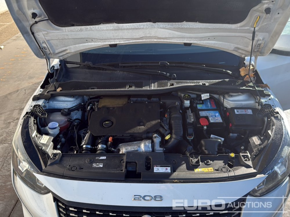 Automobil 2020 Peugeot 208: Foto 24