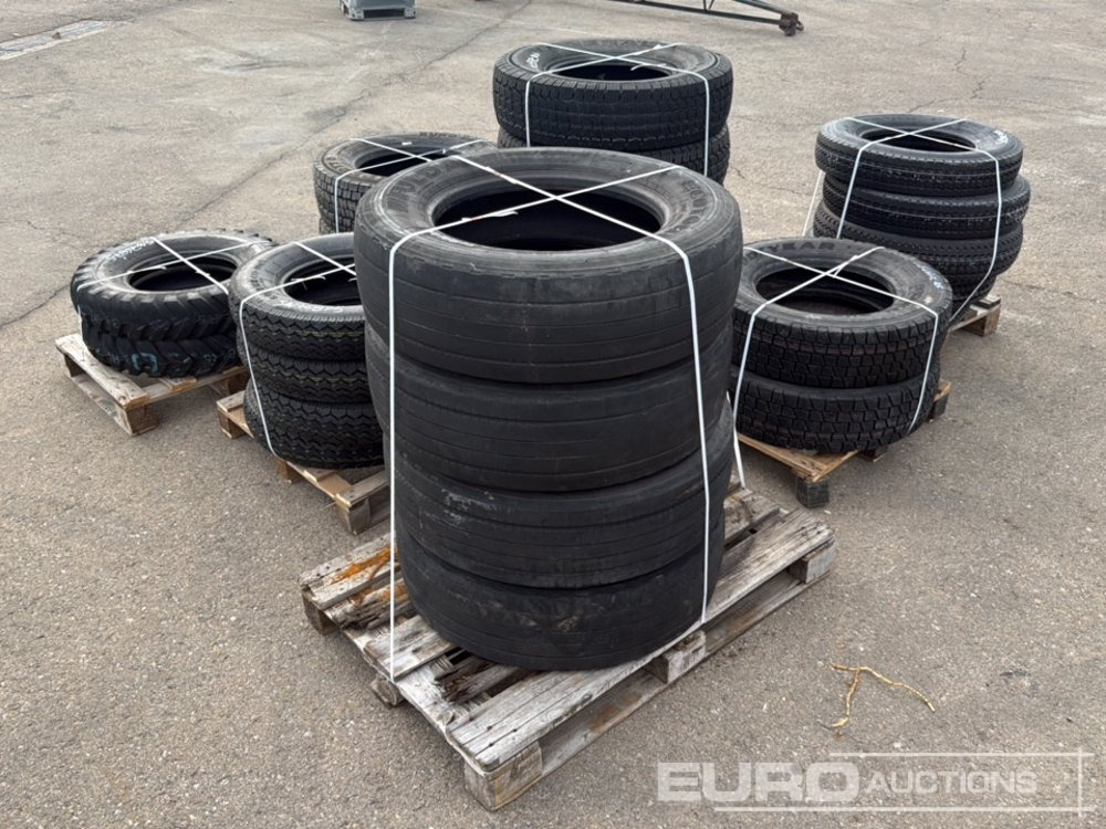 7.00-15NNS Tyre (2 of), 6.00 R16C Tyre (4 of), 245/70R19.5 Tyre (4 of), 215/75R17.5 Tyre (2 of), 6.00R16LT Tyre (5 of), 235/85R16C Tyre (5 of), 245/70R19.5 Tyre (2 of) - Anvelopă: Foto 1 7.00-15NNS Tyre (2 of), 6.00 R16C Tyre (4 of), 245/70R19.5 Tyre (4 of), 215/75R17.5 Tyre (2 of), 6.00R16LT Tyre (5 of), 235/85R16C Tyre (5 of), 245/70R19.5 Tyre (2 of) - Anvelopă: Foto 1