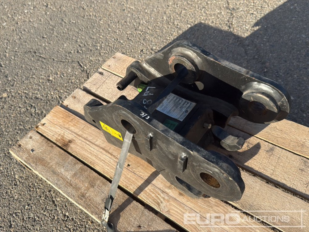 Geith Manual Coupler 35mm Pin to suit 3.5 Ton Excavator / Enganche Rápido de 35mm Pasador para Excavadora de 3.5 Ton - Cuplare rapidă: Foto 4 Geith Manual Coupler 35mm Pin to suit 3.5 Ton Excavator / Enganche Rápido de 35mm Pasador para Excavadora de 3.5 Ton - Cuplare rapidă: Foto 4