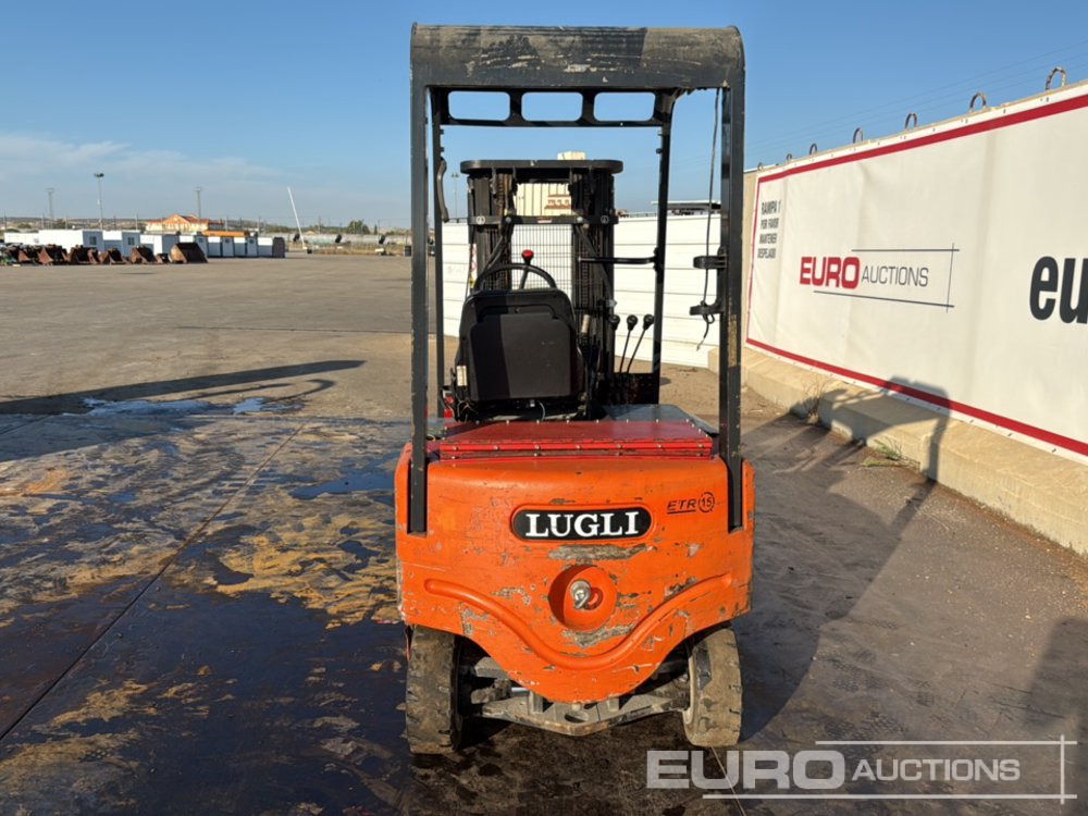 Lugli ETR15 Electric Forklift, Charger / Carretilla Elevadora Eléctrica, Cargador - Motostivuitor: Foto 4 Lugli ETR15 Electric Forklift, Charger / Carretilla Elevadora Eléctrica, Cargador - Motostivuitor: Foto 4