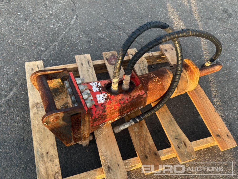 Montabert SC12 - Ciocan hidraulic: Foto 1 Montabert SC12 - Ciocan hidraulic: Foto 1