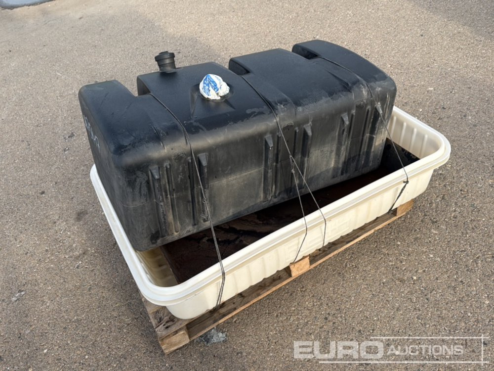 Plastic Fuel Bowser - Rezervor de stocare: Foto 4 Plastic Fuel Bowser - Rezervor de stocare: Foto 4