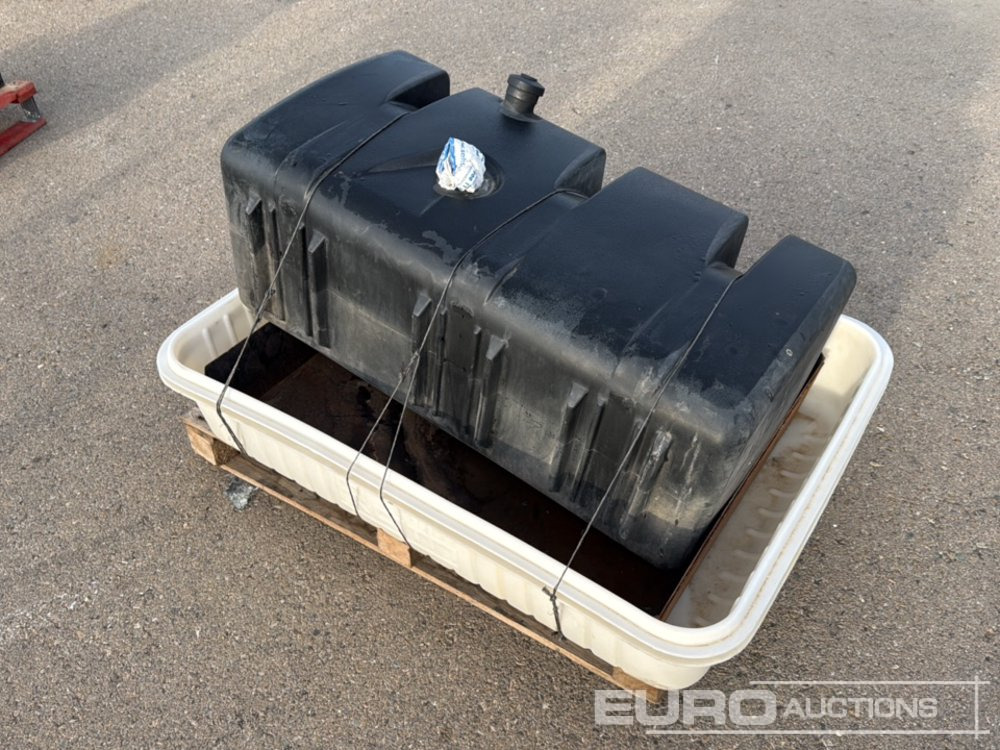 Plastic Fuel Bowser - Rezervor de stocare: Foto 3 Plastic Fuel Bowser - Rezervor de stocare: Foto 3