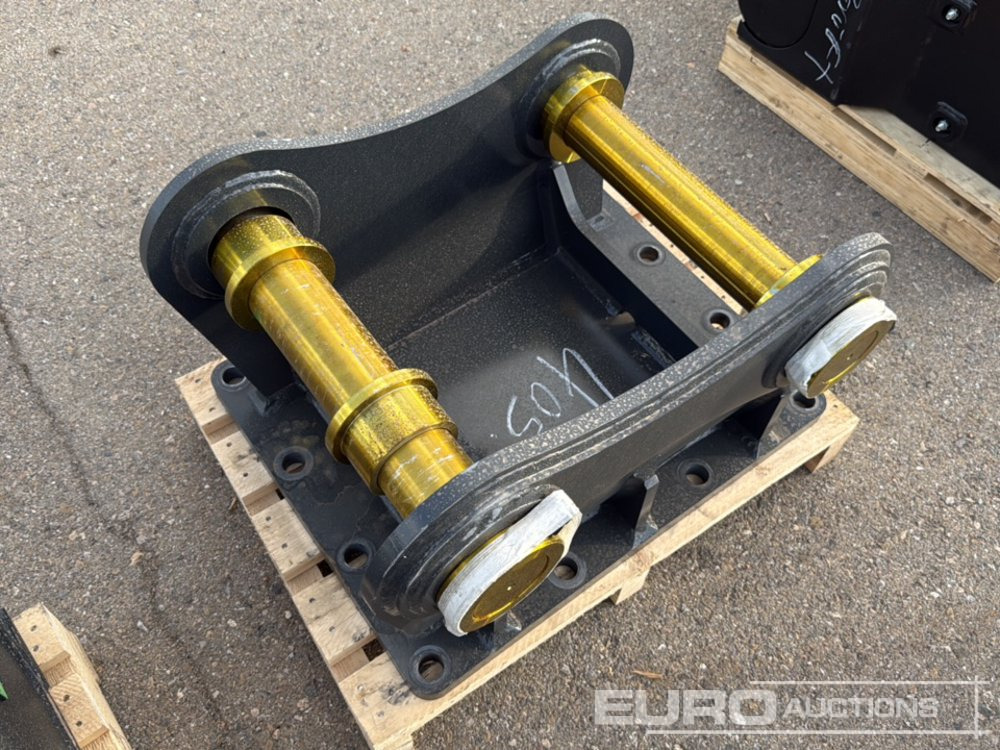 Unused Häner Greasing Pin Ø 90 mm | 80mm, Pin to Pin 485 mm, width 390 mm - Cuplare rapidă: Foto 1 Unused Häner Greasing Pin Ø 90 mm | 80mm, Pin to Pin 485 mm, width 390 mm - Cuplare rapidă: Foto 1