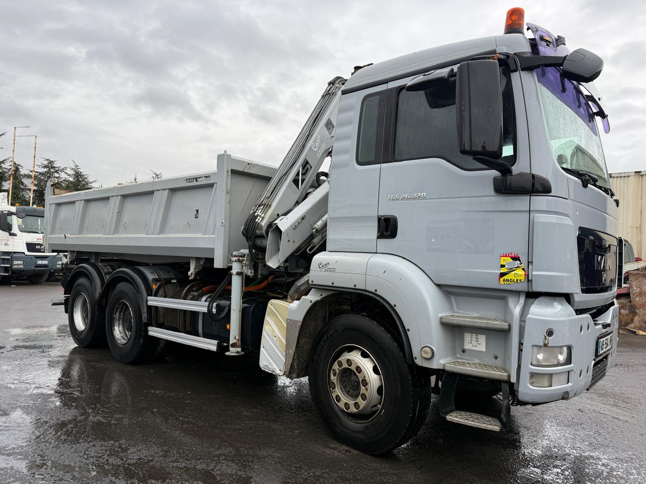 Camion porteur grue bi-benne MAN TGS 26.320 AB-504-HR - Camion basculantă, Camion cu macara: Foto 3 Camion porteur grue bi-benne MAN TGS 26.320 AB-504-HR - Camion basculantă, Camion cu macara: Foto 3