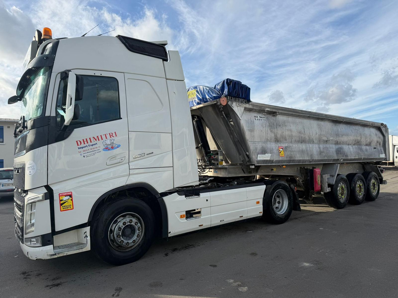 Ensemble tracteur + semi benne arrière DL-666-MB - Cap tractor, Semiremorcă basculantă: Foto 2 Ensemble tracteur + semi benne arrière DL-666-MB - Cap tractor, Semiremorcă basculantă: Foto 2