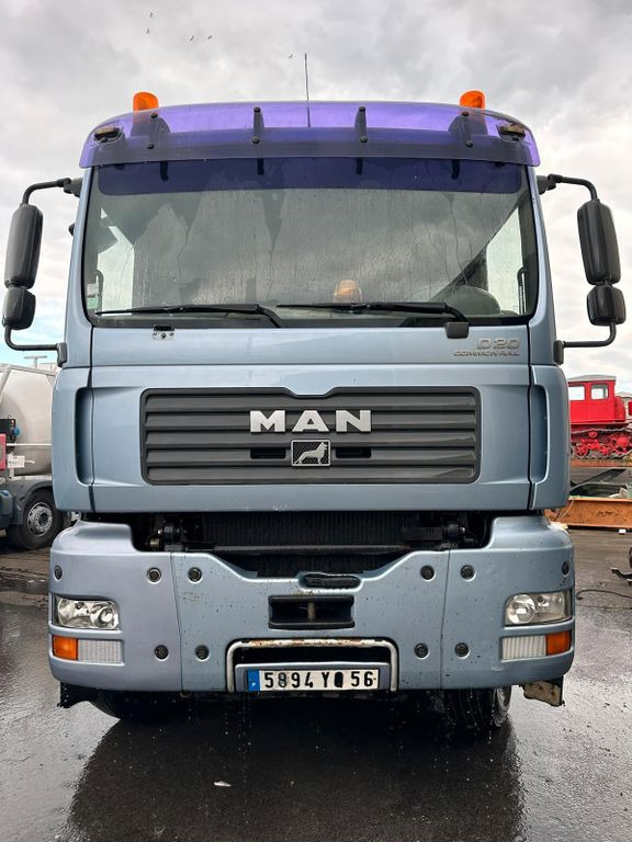 MAN TGA 35.430 - Camion basculantă: Foto 3 MAN TGA 35.430 - Camion basculantă: Foto 3