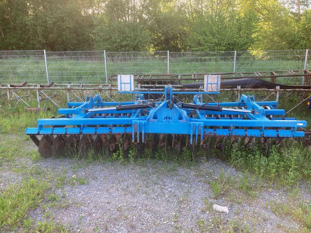 Agroland Kurzscheibenegge Heavy 4,50m - Grapă cu discuri: Foto 4 Agroland Kurzscheibenegge Heavy 4,50m - Grapă cu discuri: Foto 4