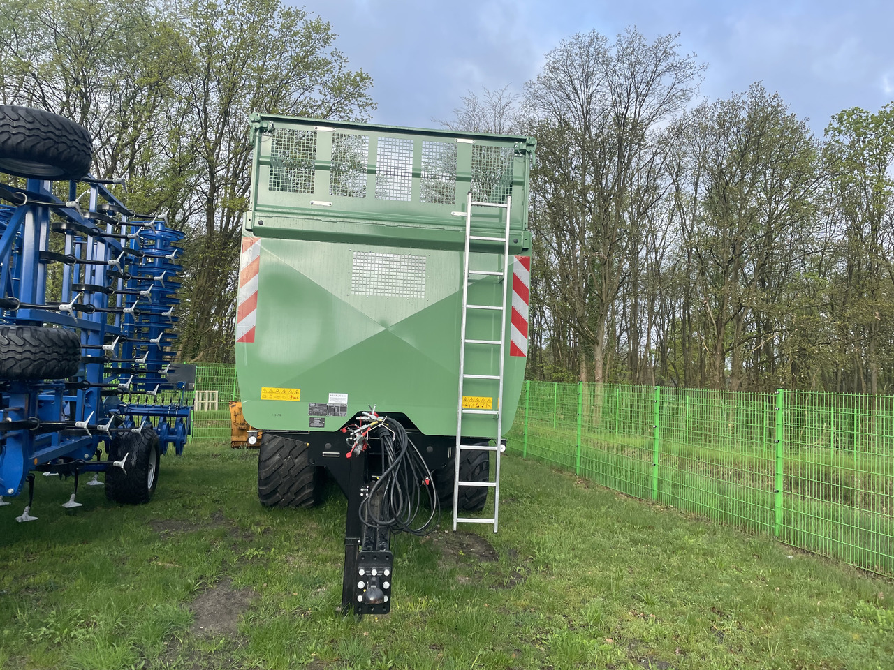 Brantner TA 24073/2 POWER-TUBE - Remorcă autobasculantă agricolă: Foto 2 Brantner TA 24073/2 POWER-TUBE - Remorcă autobasculantă agricolă: Foto 2