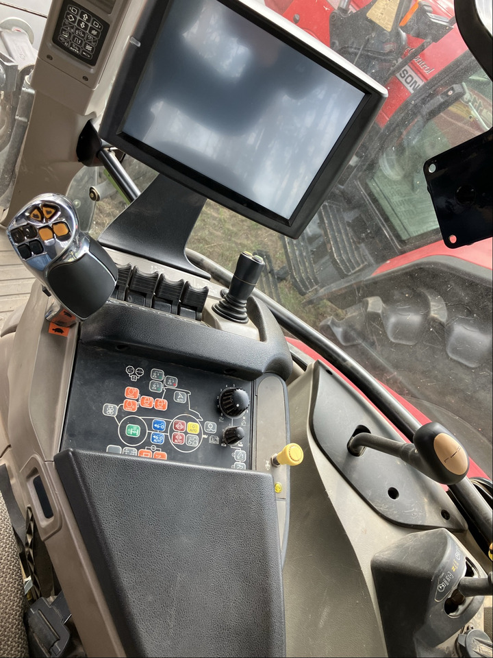 Case IH Maxxum 110 - Tractor agricol: Foto 5 Case IH Maxxum 110 - Tractor agricol: Foto 5