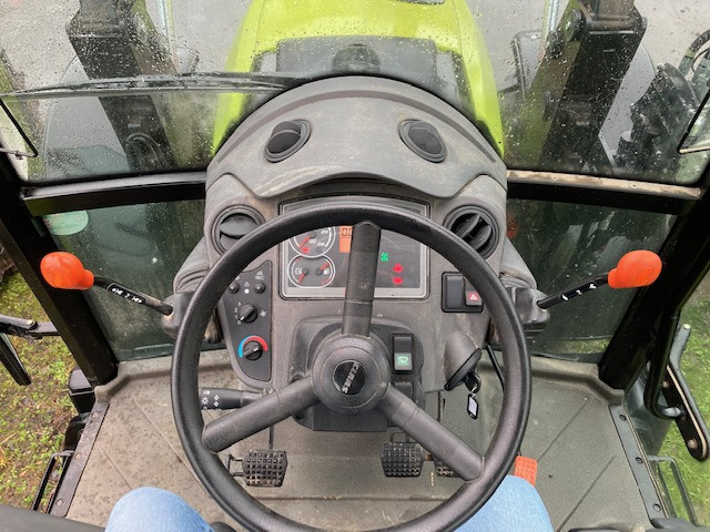 Claas Axos 310 - Tractor agricol: Foto 3 Claas Axos 310 - Tractor agricol: Foto 3