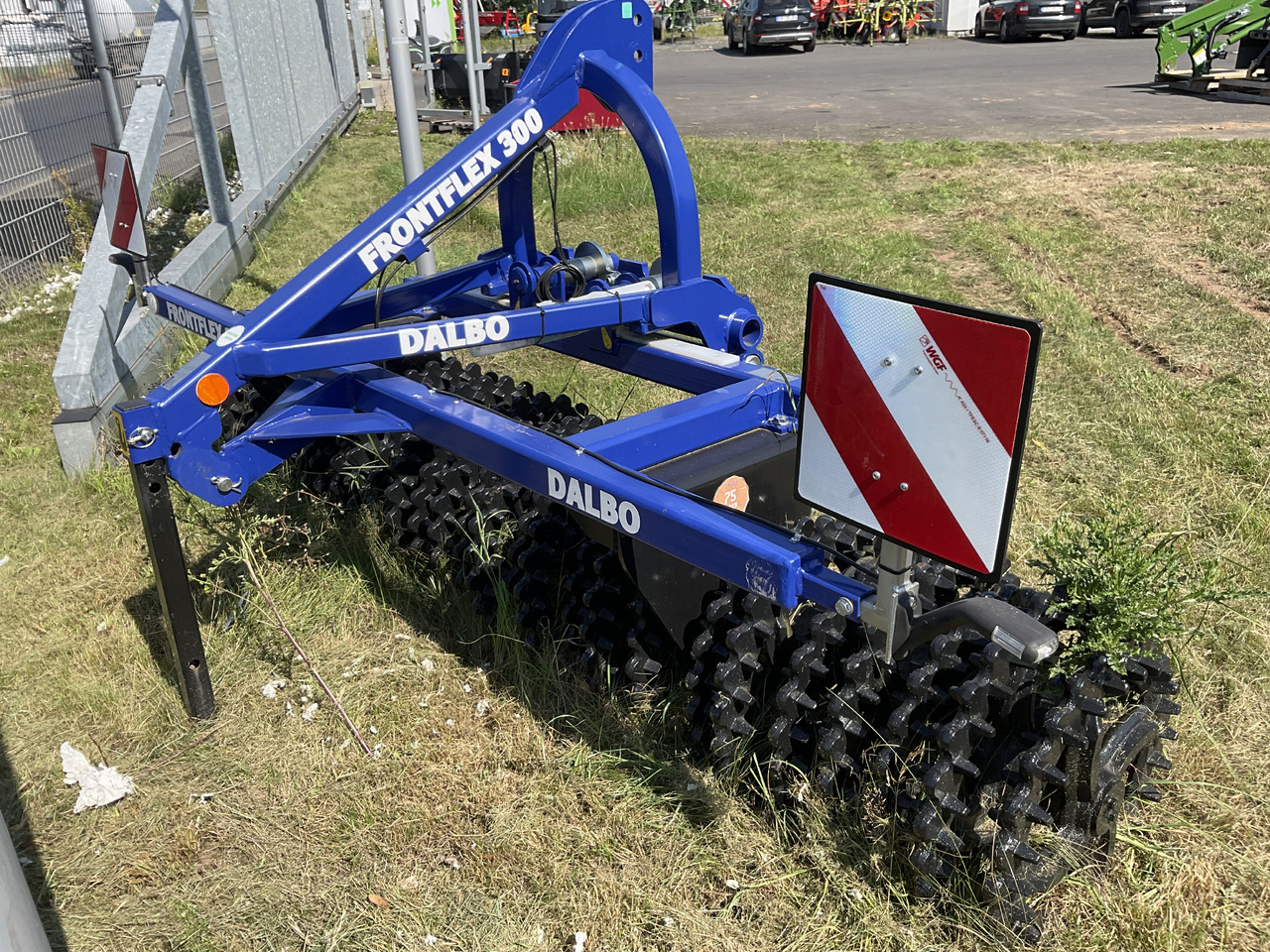 Dalbo Frontflex 300 x 60 cm Crosskil - Compactor agricola: Foto 2 Dalbo Frontflex 300 x 60 cm Crosskil - Compactor agricola: Foto 2