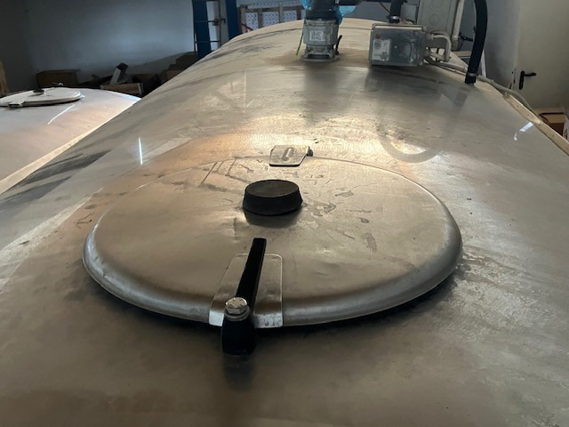 DeLaval 6000L Kühltank - Utilaje de creştere vite: Foto 3 DeLaval 6000L Kühltank - Utilaje de creştere vite: Foto 3