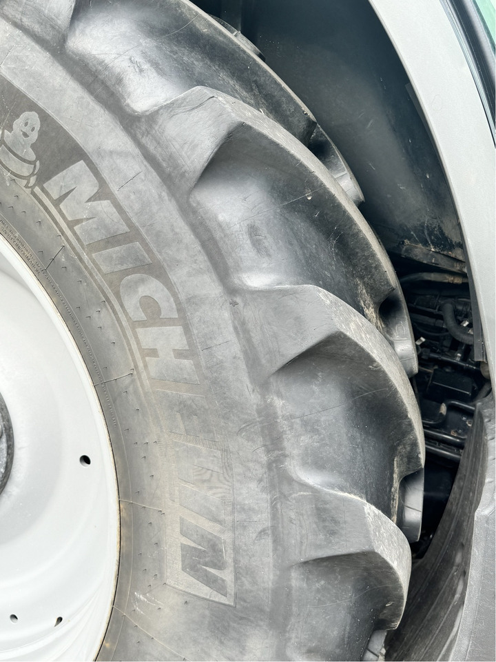 Deutz-Fahr Agrotron 7250 TTV - Tractor agricol: Foto 2 Deutz-Fahr Agrotron 7250 TTV - Tractor agricol: Foto 2