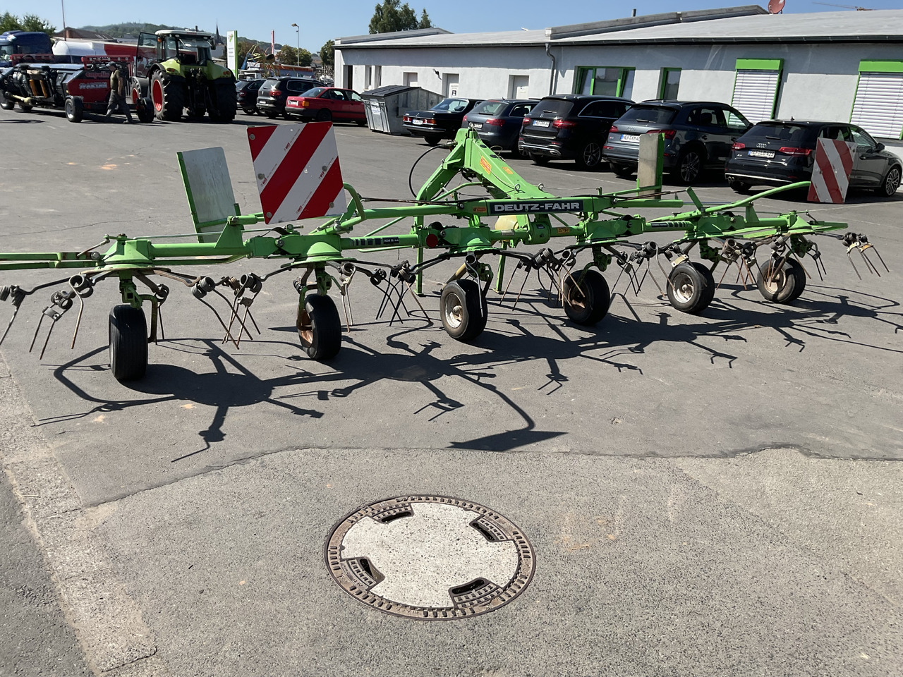 Deutz-Fahr KH 2.64 Heuwender - Maşină de întors fânul: Foto 4 Deutz-Fahr KH 2.64 Heuwender - Maşină de întors fânul: Foto 4