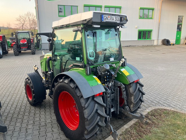 Fendt 211P Vario Gen3 Profi Setting1 - Tractor agricol: Foto 2 Fendt 211P Vario Gen3 Profi Setting1 - Tractor agricol: Foto 2