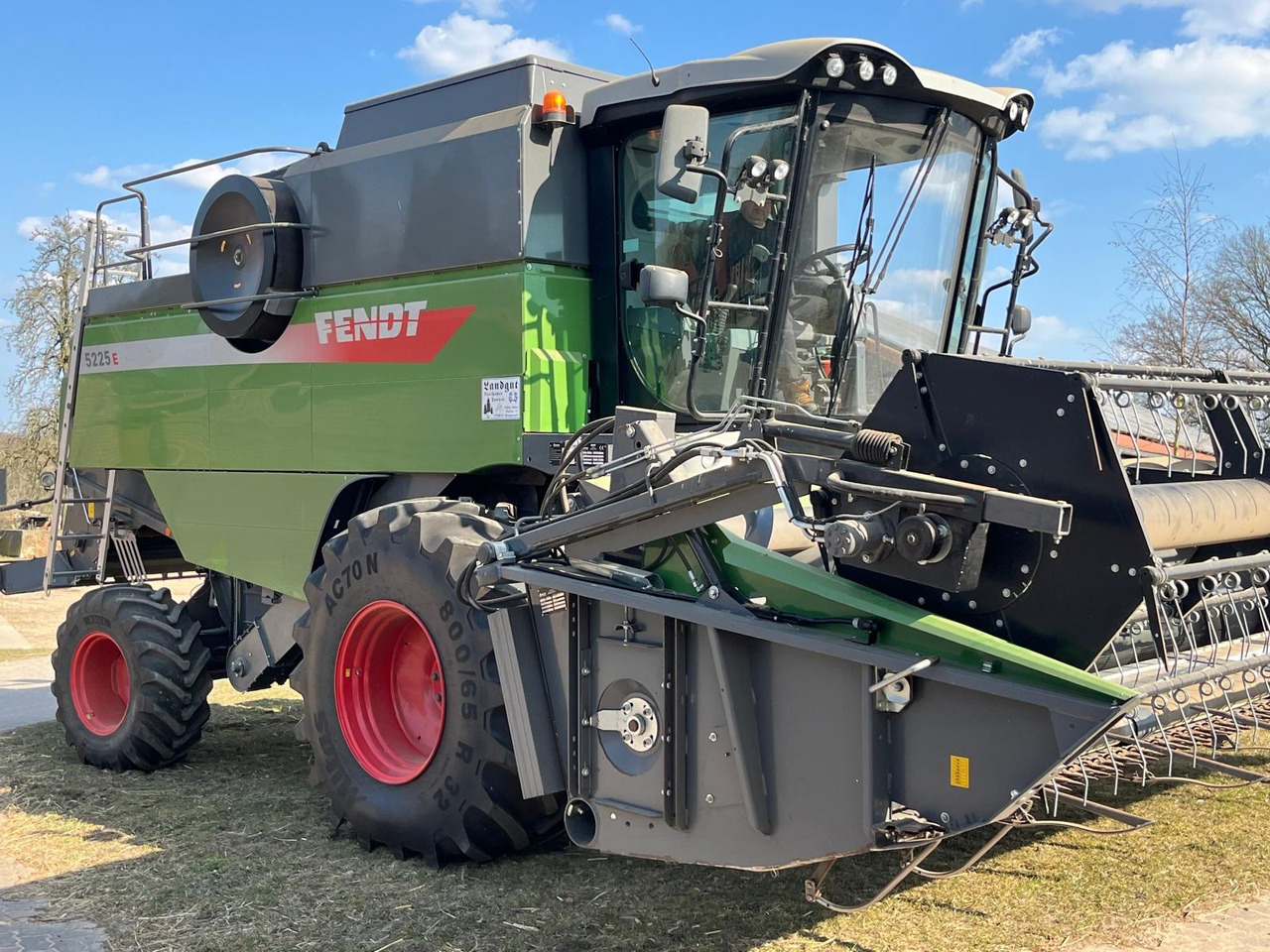 Fendt 5225 E 5,50m PowerFlow Schneiwerk - Combină de recoltat cereale: Foto 4 Fendt 5225 E 5,50m PowerFlow Schneiwerk - Combină de recoltat cereale: Foto 4