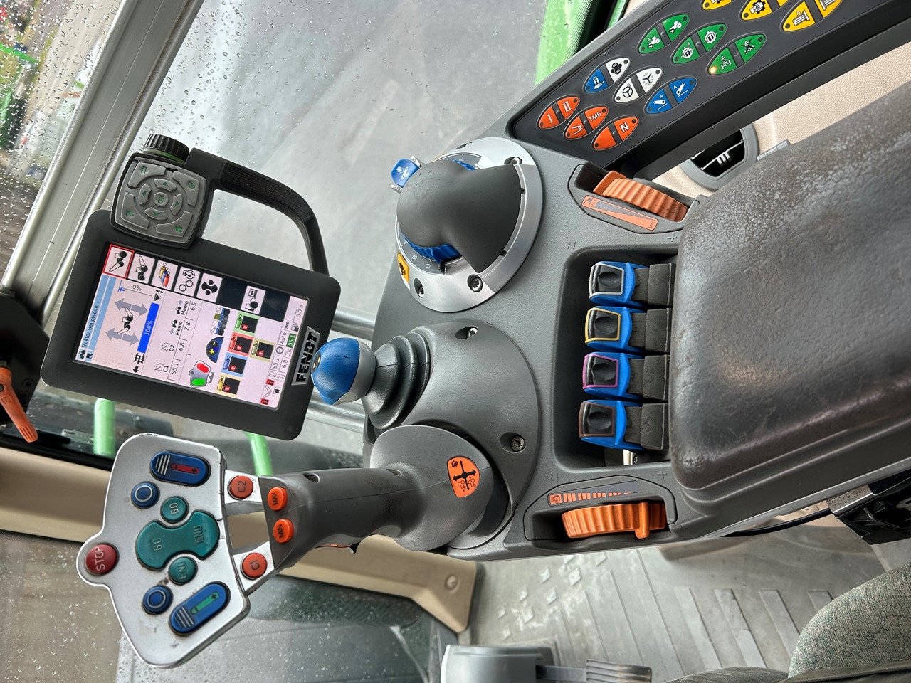 Fendt 714 Vario SCR Profi - Tractor agricol: Foto 3 Fendt 714 Vario SCR Profi - Tractor agricol: Foto 3