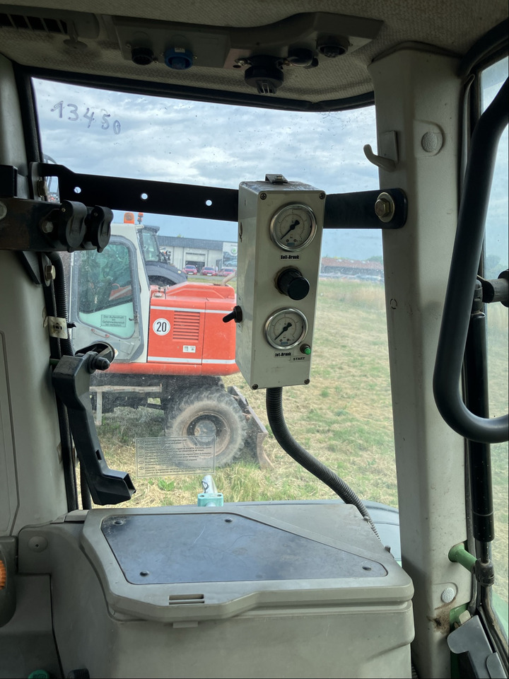 Fendt 718 Com3 Vario TMS - Tractor agricol: Foto 2 Fendt 718 Com3 Vario TMS - Tractor agricol: Foto 2