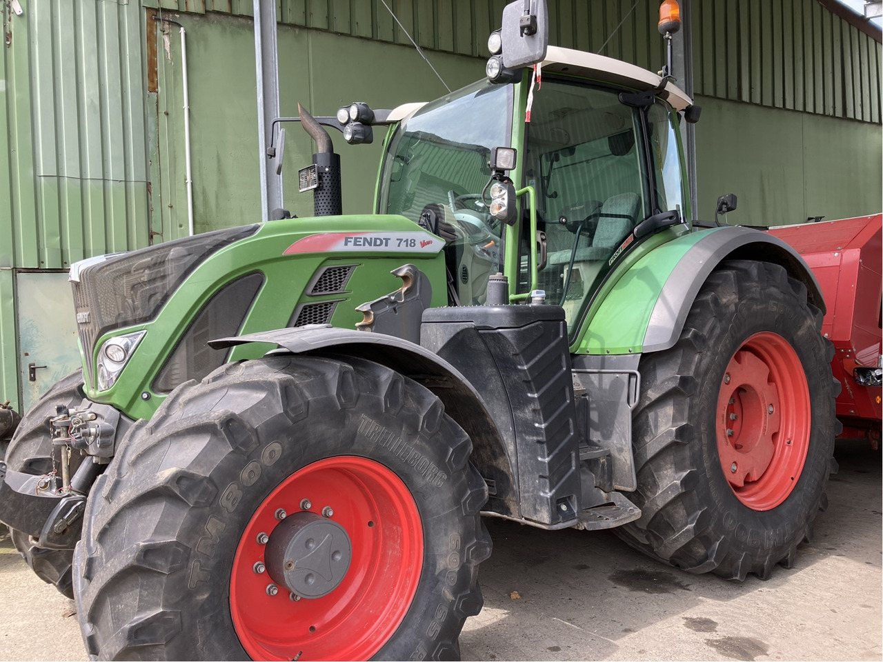Fendt 718 Vario Profi Plus - Tractor agricol: Foto 1 Fendt 718 Vario Profi Plus - Tractor agricol: Foto 1