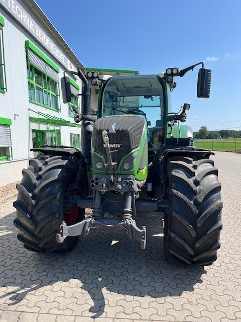 Fendt 718 Vario S4 - Tractor agricol: Foto 5 Fendt 718 Vario S4 - Tractor agricol: Foto 5