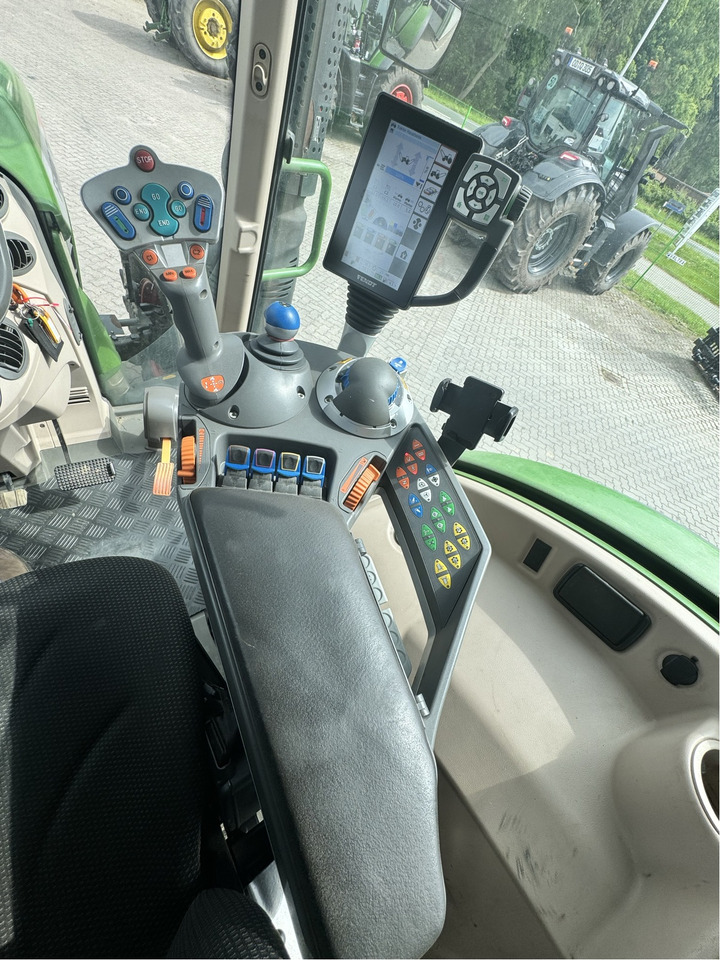 Tractor agricol Fendt 724 Vario S4: Foto 9