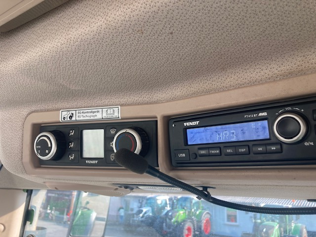 Fendt 724 Vario S4 Profi - Tractor agricol: Foto 3 Fendt 724 Vario S4 Profi - Tractor agricol: Foto 3