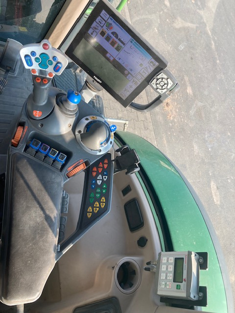 Fendt 724 Vario S4 Profi - Tractor agricol: Foto 4 Fendt 724 Vario S4 Profi - Tractor agricol: Foto 4