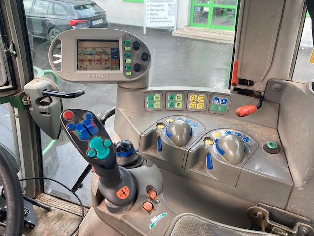 Fendt Favorit 714 Vario - Tractor agricol: Foto 3 Fendt Favorit 714 Vario - Tractor agricol: Foto 3