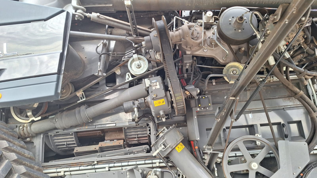 Fendt IDEAL 10T - Combină de recoltat cereale: Foto 5 Fendt IDEAL 10T - Combină de recoltat cereale: Foto 5