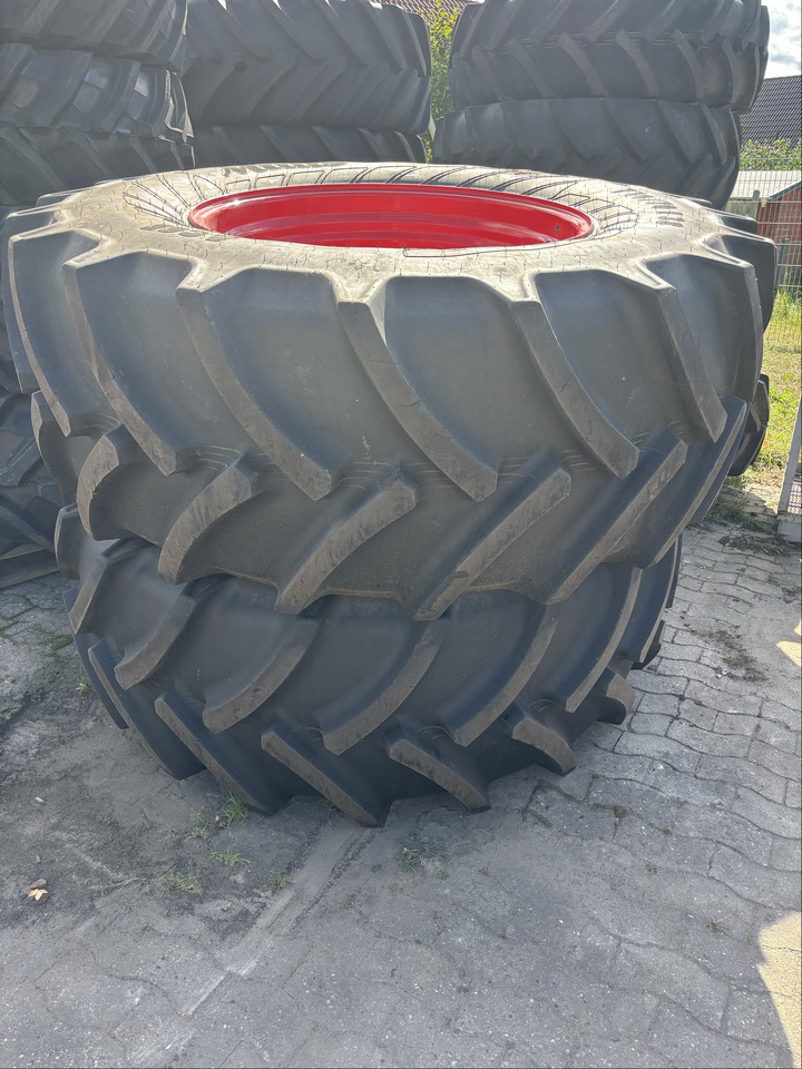 Fendt Mitas 710/70R38   600/65R28 - Anvelope și jante: Foto 1 Fendt Mitas 710/70R38   600/65R28 - Anvelope și jante: Foto 1
