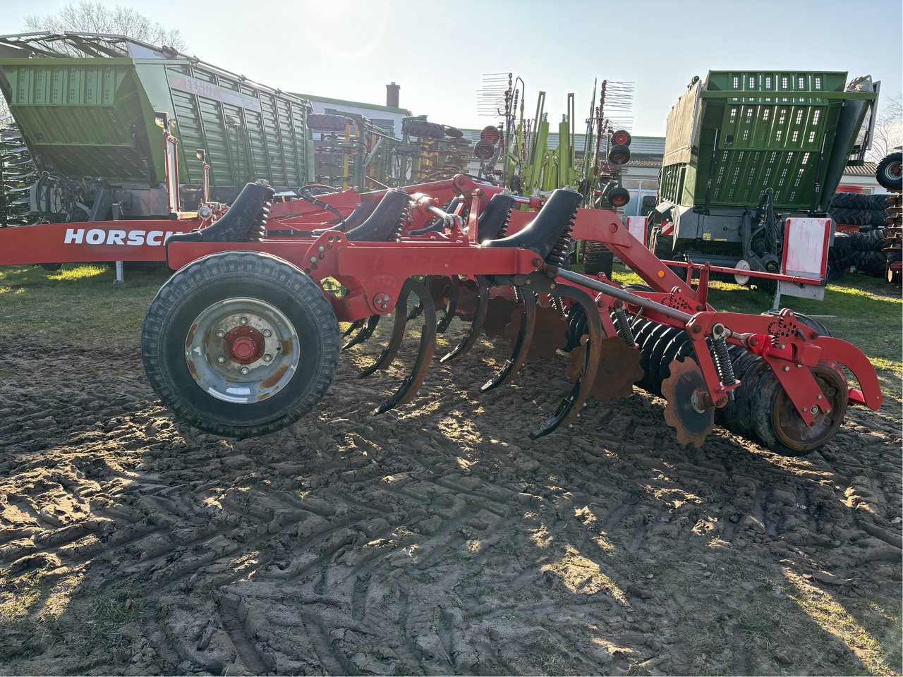 Horsch Terrano 5 FX - Cultivator: Foto 1 Horsch Terrano 5 FX - Cultivator: Foto 1