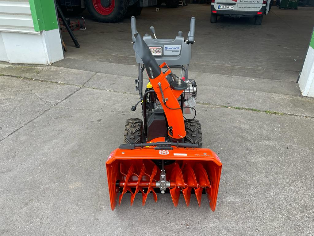 Husqvarna Schneefräse ST 268 EP - N.M.L - Sararita: Foto 3 Husqvarna Schneefräse ST 268 EP - N.M.L - Sararita: Foto 3