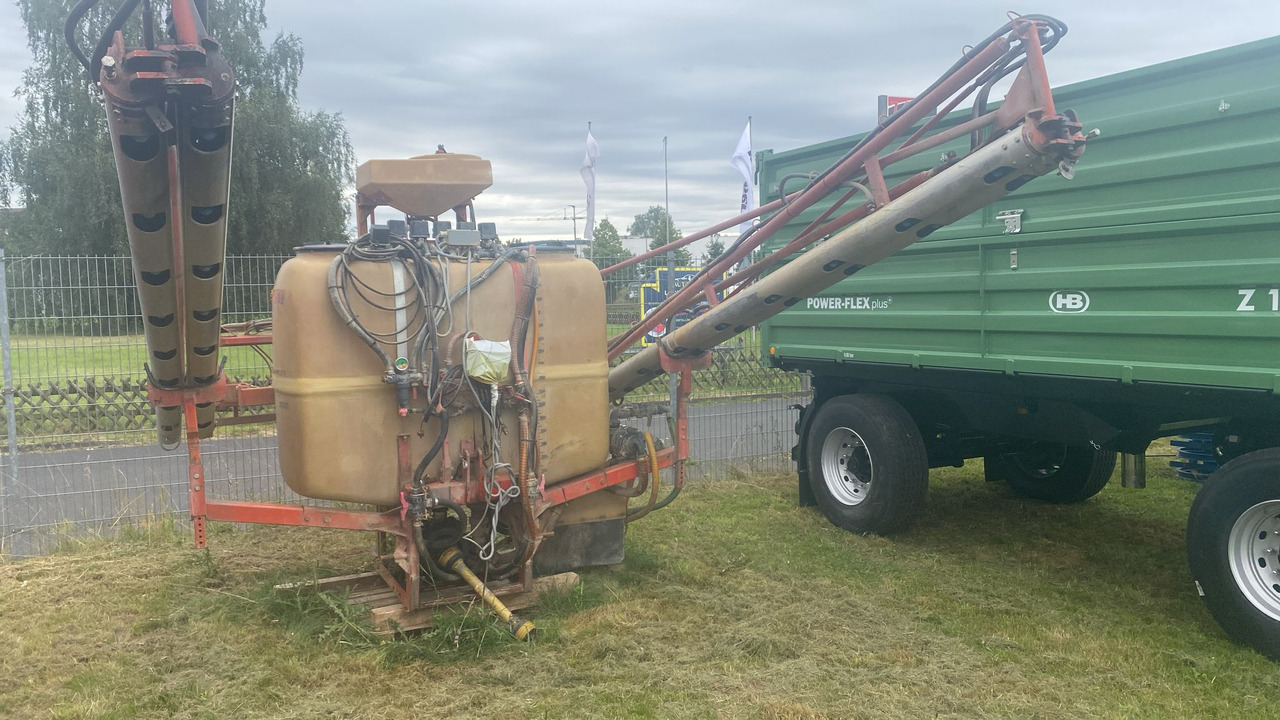 Jacoby Jacoby Eurosuper 1500l - Maşină de erbicidat purtata: Foto 1 Jacoby Jacoby Eurosuper 1500l - Maşină de erbicidat purtata: Foto 1