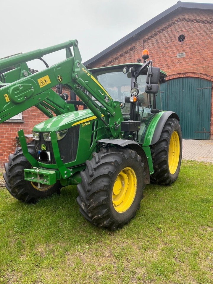 John Deere 5100 M - Tractor agricol: Foto 1 John Deere 5100 M - Tractor agricol: Foto 1