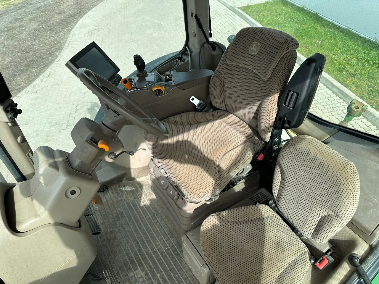 John Deere 7230R - Tractor agricol: Foto 3 John Deere 7230R - Tractor agricol: Foto 3