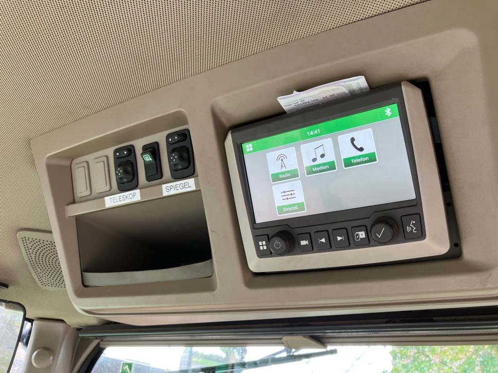 John Deere 7R 330 - Tractor agricol: Foto 5 John Deere 7R 330 - Tractor agricol: Foto 5