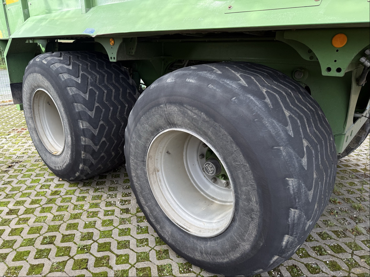 Krone TX 460 - Remorcă agricolă: Foto 2 Krone TX 460 - Remorcă agricolă: Foto 2