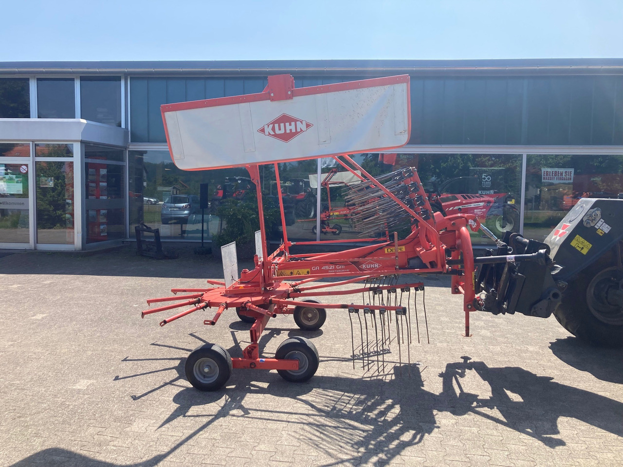 Kuhn Schwader GA 4521 - Maşină de întors fânul: Foto 5 Kuhn Schwader GA 4521 - Maşină de întors fânul: Foto 5