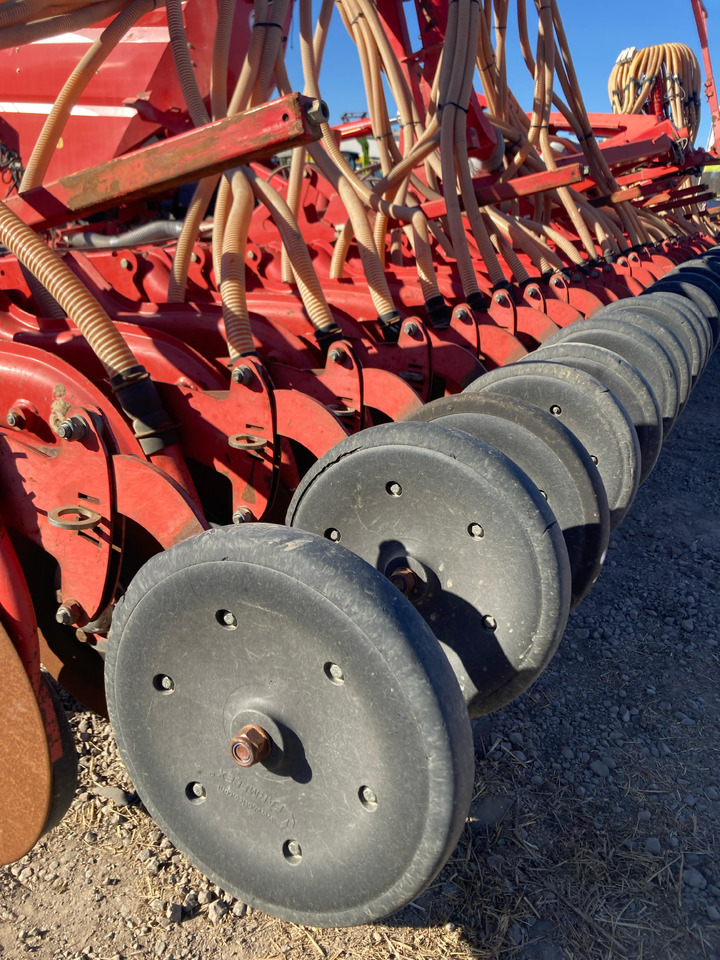 Kverneland DG 12000 - Semănătoare: Foto 5 Kverneland DG 12000 - Semănătoare: Foto 5