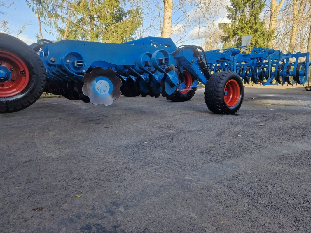 Lemken Koralin 9 - Flachgrubber - Cultivator: Foto 1 Lemken Koralin 9 - Flachgrubber - Cultivator: Foto 1