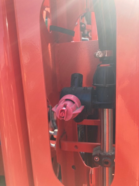 Maschio TEMPO 1201 Bravo - Maşină de erbicidat purtata: Foto 4 Maschio TEMPO 1201 Bravo - Maşină de erbicidat purtata: Foto 4