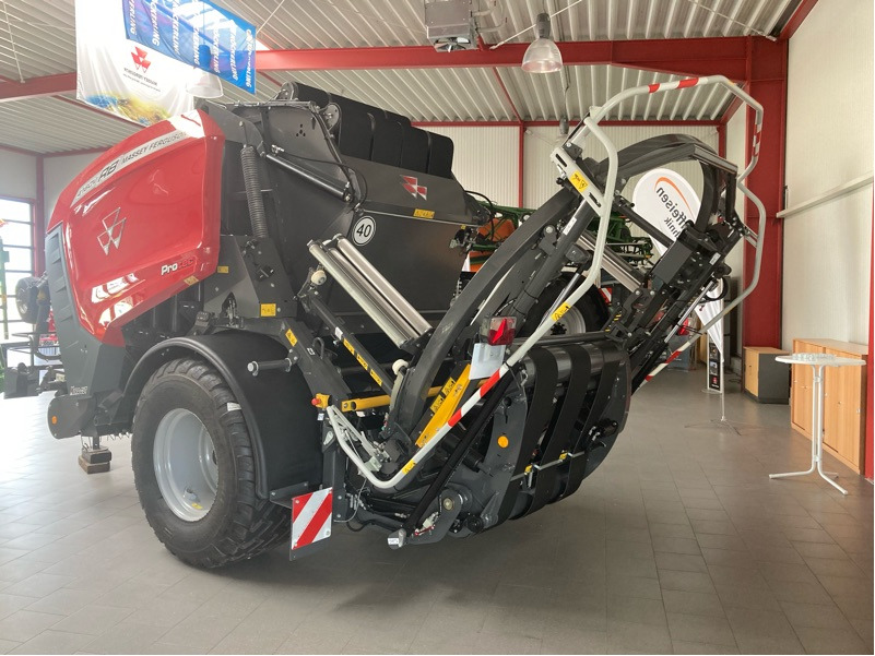 Massey Ferguson 4160 V Protec 25 Messer - Utilaje pentru fân: Foto 2 Massey Ferguson 4160 V Protec 25 Messer - Utilaje pentru fân: Foto 2